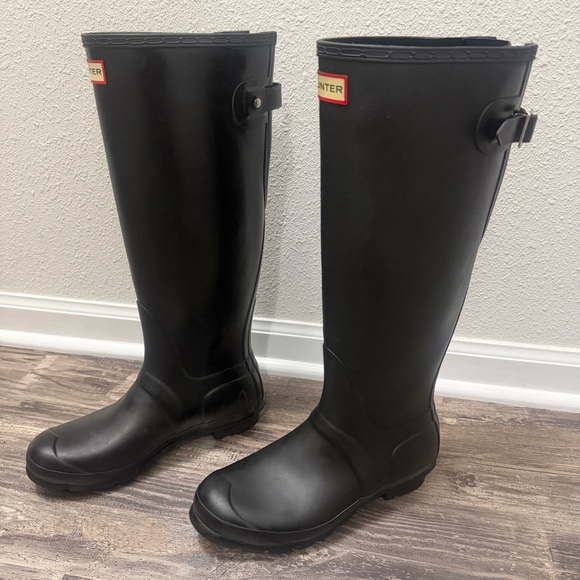 Hunter Women’s Original Black Tall Rain Boots Size 8 - Picture 4 of 8